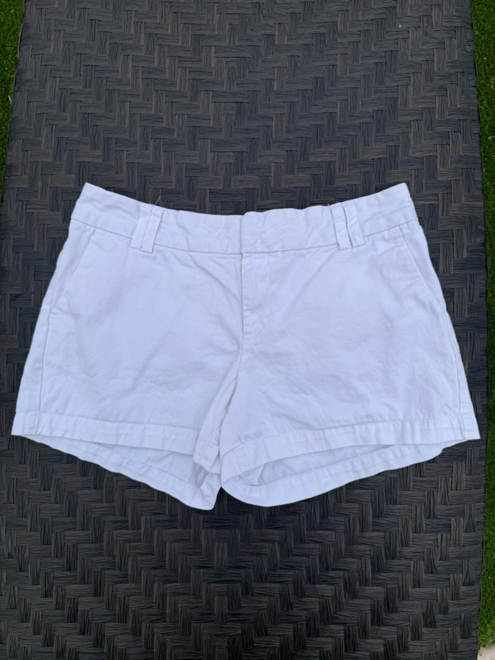 Magellan Outdoors White Women's Casual Cotton Shorts